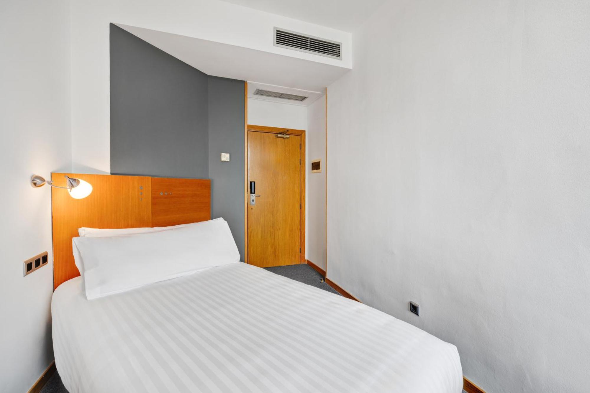 B&B Hotel Barcelona Mollet Porta De Gallecs Mollet del Vallès Exterior foto